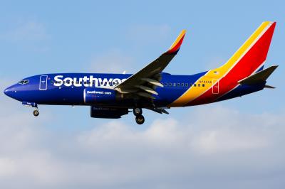 Image of aircraft registration N7825A - A 737-7CT(WL) operated by Southwest Airlines