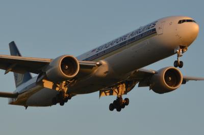 Photo of aircraft 9V-SWV operated by Singapore Airlines