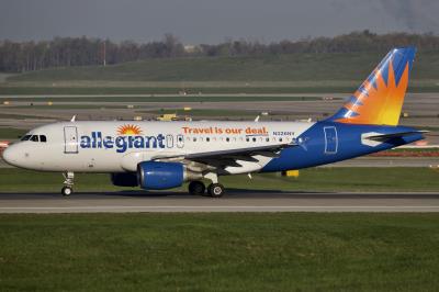 Photo of aircraft N326NV operated by Allegiant Air