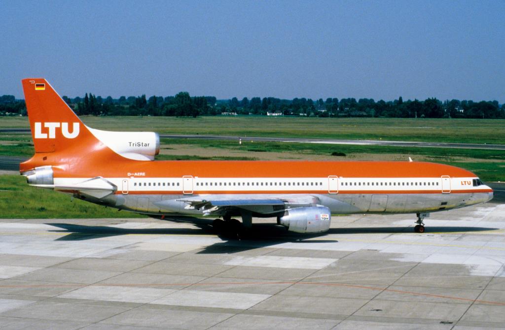 Photo of aircraft D-AERE operated by LTU International Airways