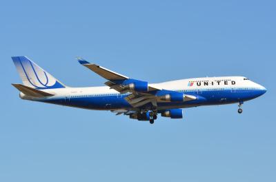 Photo of aircraft N120UA operated by United Airlines