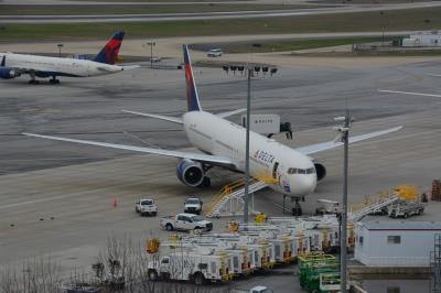 Photo of aircraft N841MH operated by Delta Air Lines