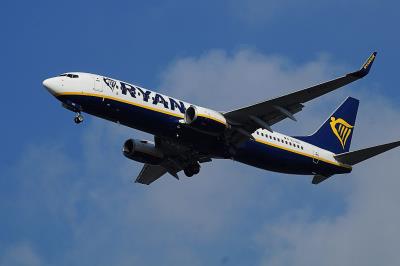 Image of aircraft registration EI-DCI - A 737-8AS(WL) operated by Ryanair