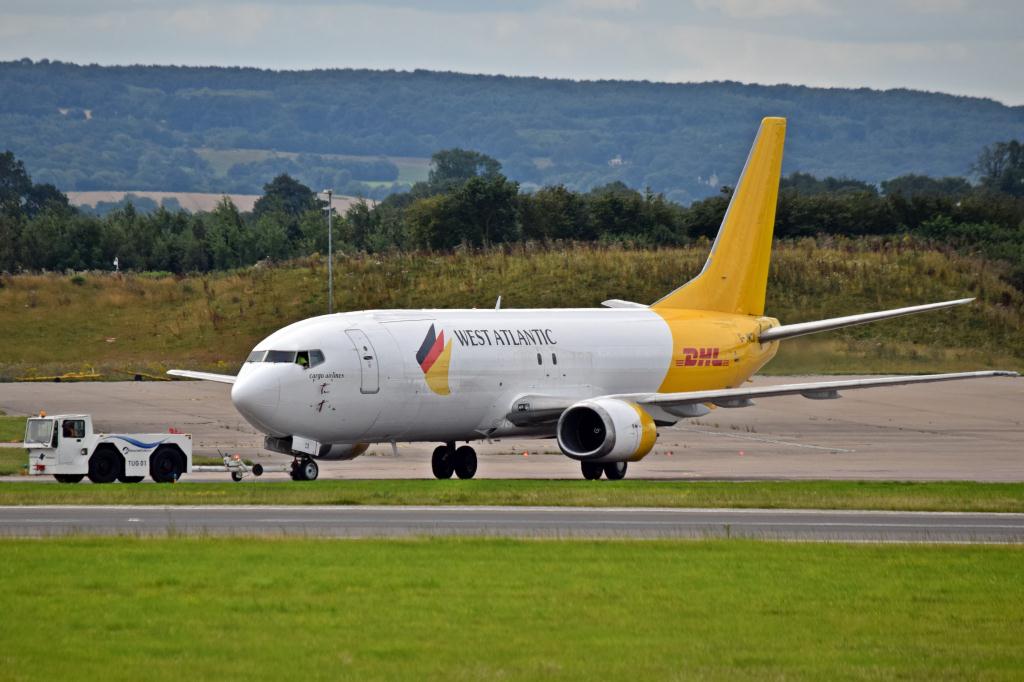 Photo of aircraft G-JMCX operated by Atlantic Airlines