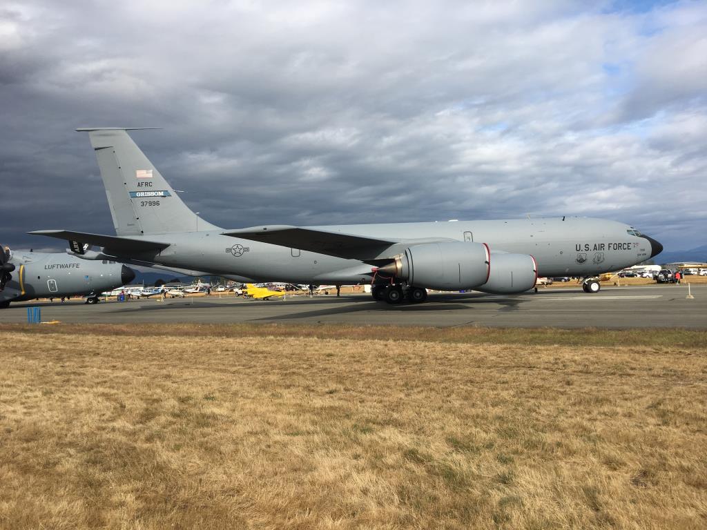 Photo of aircraft 63-7996 operated by United States Air Force