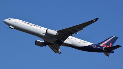 Photo of aircraft OO-SFW operated by Brussels Airlines