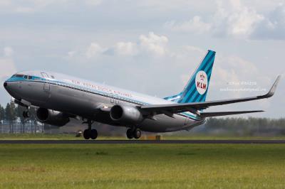 Image of aircraft registration PH-BXA - A 737-8K2(WL) operated by KLM Royal Dutch Airlines