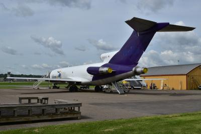 Photo of aircraft N489FE operated by Federal Express (FedEx)