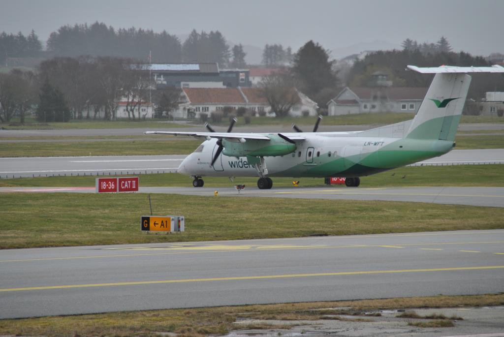 Photo of aircraft LN-WFT operated by Wideroe