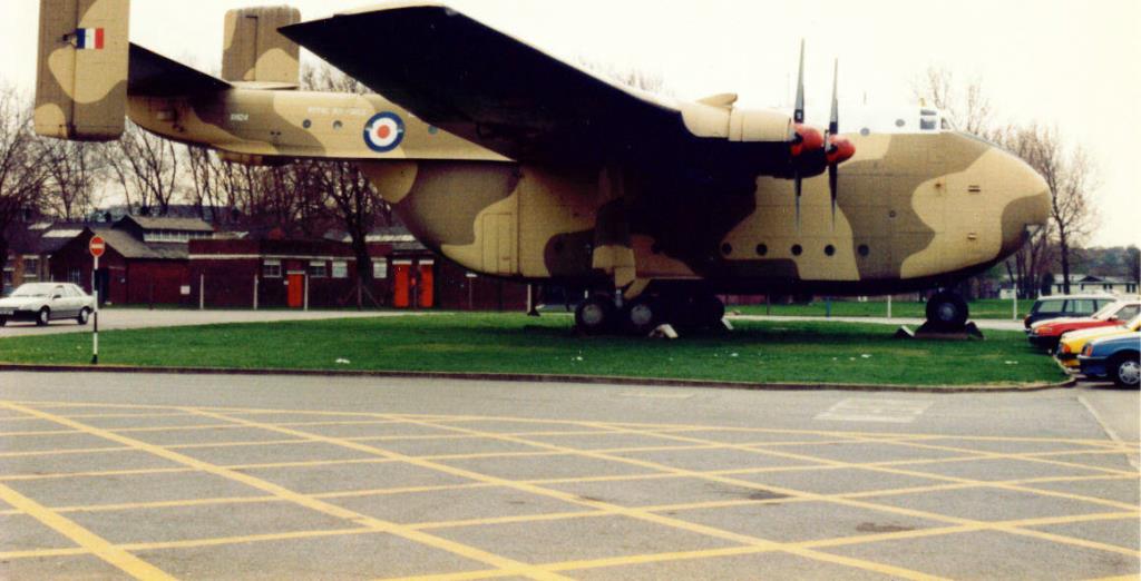 Photo of aircraft XH124 operated by Royal Air Force