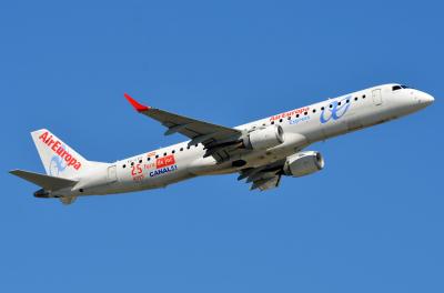 Photo of aircraft EC-LFZ operated by Air Europa