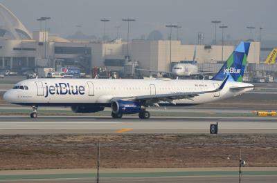 Photo of aircraft N942JB operated by JetBlue Airways