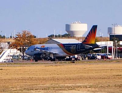 Photo of aircraft N302NV operated by Allegiant Air