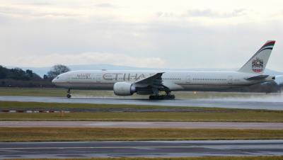 Photo of aircraft A6-ETI operated by Etihad Airways