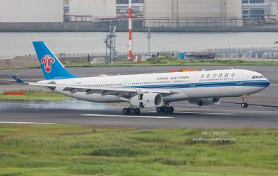 Photo of aircraft B-8365 operated by China Southern Airlines