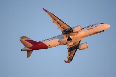 Photo of aircraft EC-NFZ operated by Iberia