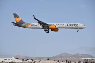 Image of aircraft registration D-ABOR - A 757-3CQ(WL) operated by Condor