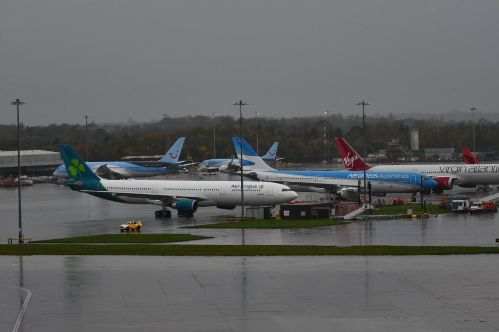 Photo of aircraft LV-GHQ operated by Aerolineas Argentinas