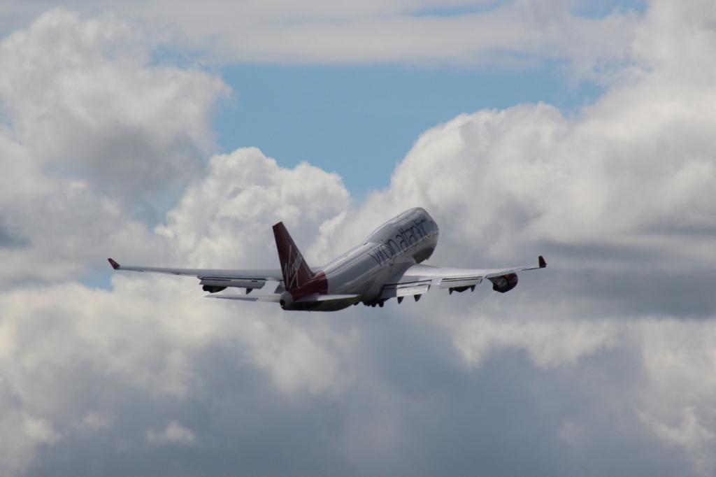 Photo of aircraft G-VXLG operated by Virgin Atlantic Airways
