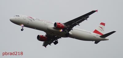 Image of aircraft registration OE-LBC - A A321-111 operated by Austrian Airlines