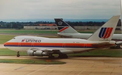 Photo of aircraft N143UA operated by United Airlines