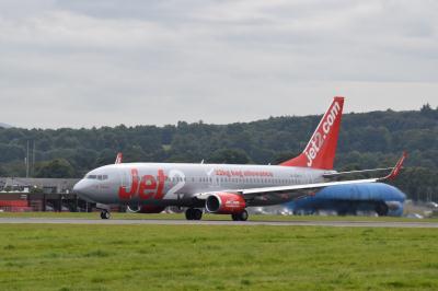 Image of aircraft registration G-GDFY - A 737-86Q operated by Jet2