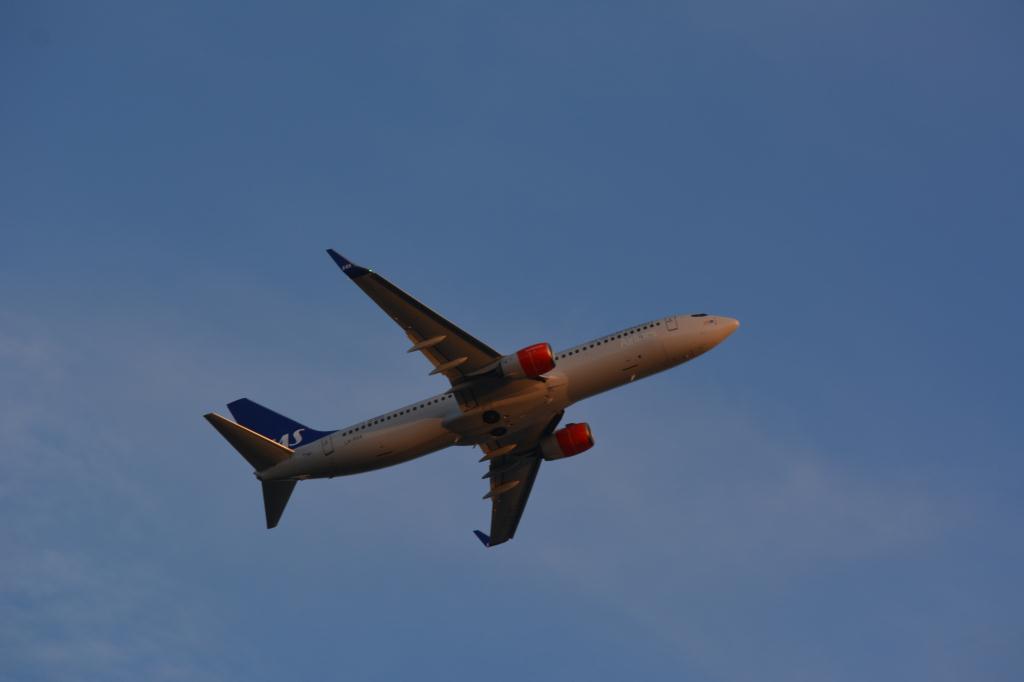 Photo of aircraft LN-RGA operated by SAS Scandinavian Airlines