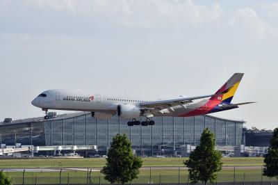 Photo of aircraft HL7579 operated by Asiana Airlines