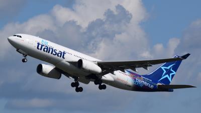 Photo of aircraft C-GUBD operated by Air Transat