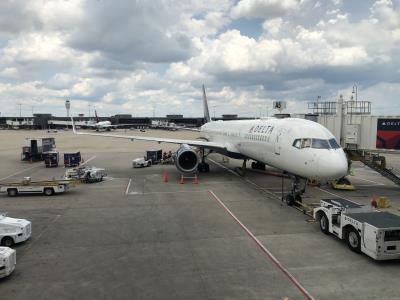 Image of aircraft registration N6712B - A 757-232 operated by Delta Air Lines