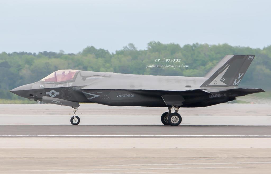 Photo of aircraft 169025 operated by United States Marine Corps