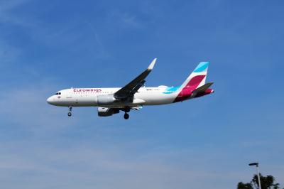 Photo of aircraft D-AEWU operated by Eurowings