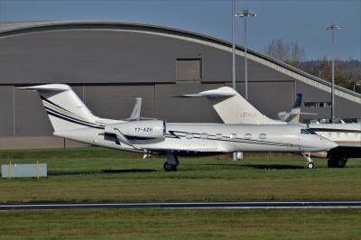 Photo of aircraft T7-AZH operated by Execujet Middle East