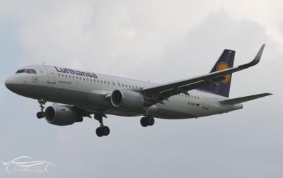 Photo of aircraft D-AIUY operated by Lufthansa