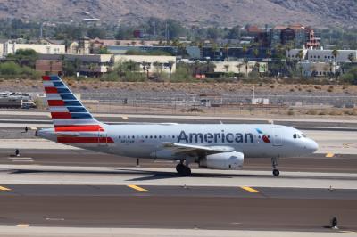 Photo of aircraft N833AW operated by American Airlines