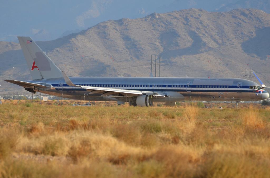 Photo of aircraft N605AA operated by Jetran LLC