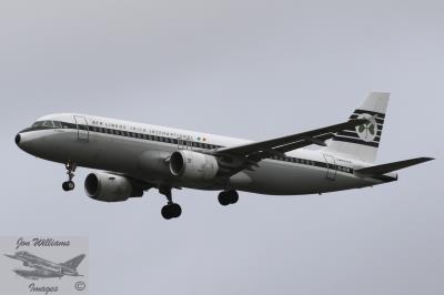 Image of aircraft registration EI-DVM - A A320-214 operated by Aer Lingus