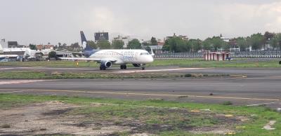 Photo of aircraft XA-AEC operated by Aeromexico Connect