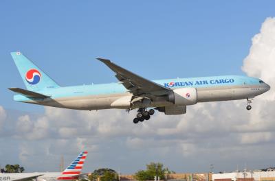 Photo of aircraft HL8044 operated by Korean Air Lines