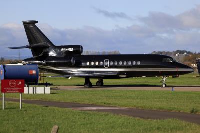 Image of aircraft registration P4-HEI - A Dassault Falcon-900B operated by Finesse Executive
