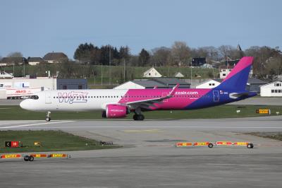 Photo of aircraft 9H-WNC operated by Wizz Air Malta