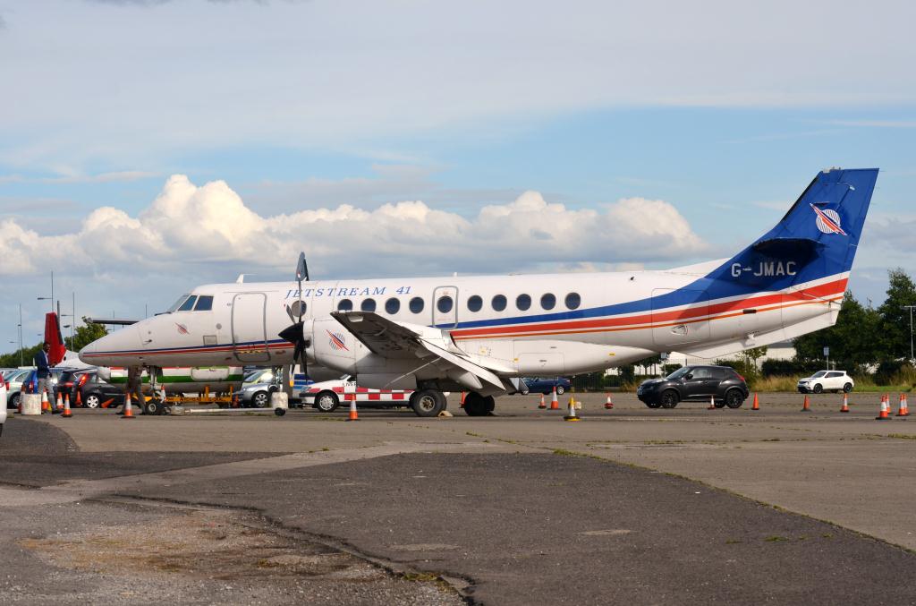 Photo of aircraft G-JMAC operated by British Aerospace