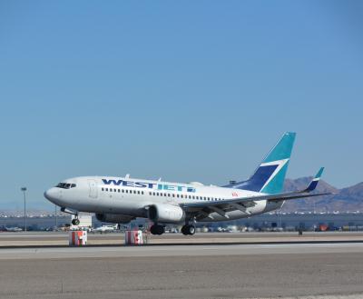 Image of aircraft registration C-GWSQ - A 737-7CT(WL) operated by Westjet