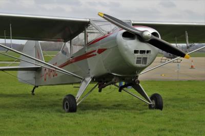 Photo of aircraft G-APBE operated by George Robert Woods