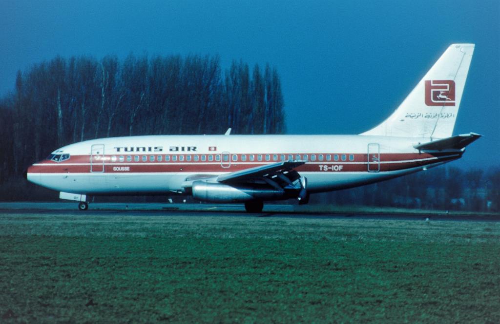 Photo of aircraft TS-IOF operated by Tunisair