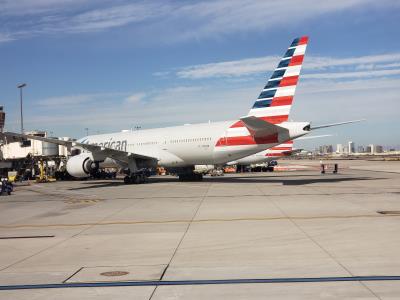 Image of aircraft registration N781AN - A 777-223(ER) operated by American Airlines