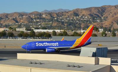 Image of aircraft registration N944WN - A 737-7H4(WL) operated by Southwest Airlines