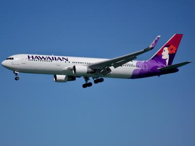 Image of aircraft registration N580HA - A 767-33A(ER)(WL) operated by Hawaiian Airlines
