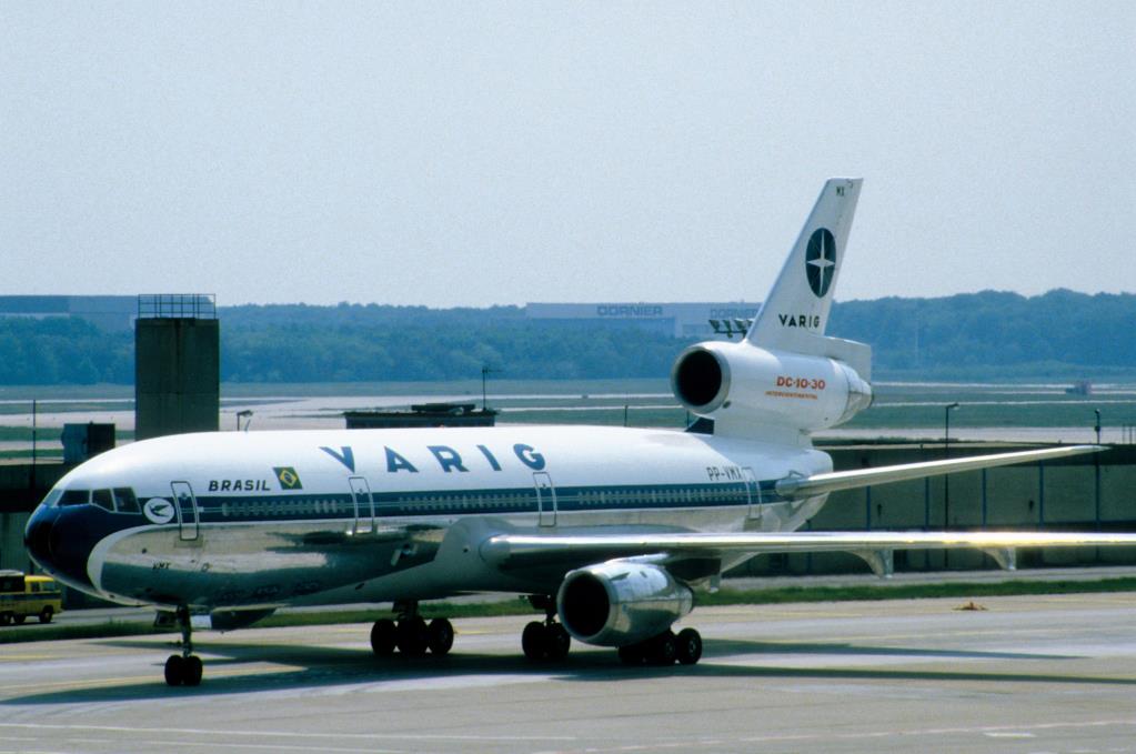 Photo of aircraft PP-VMX operated by Varig