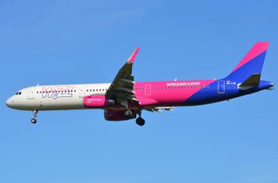 Photo of aircraft HA-LXK operated by Wizz Air